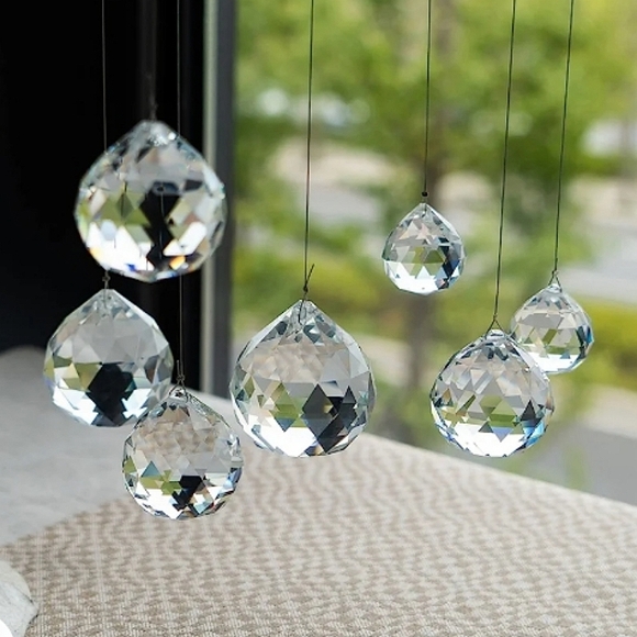 24 prism pendants - Picture 1 of 11